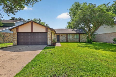 Photo of 10206 Staghill Drive, Houston, TX 77064 (MLS # 86706395)