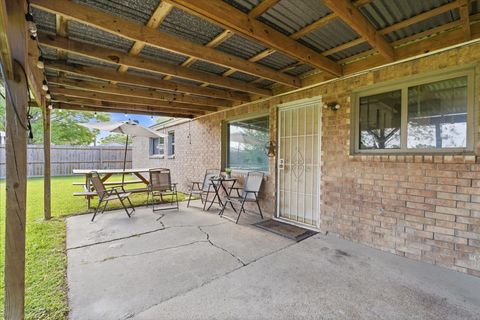 Tiny photo for 3003 Woodstone Drive, Baytown, TX 77521 (MLS # 34142995)