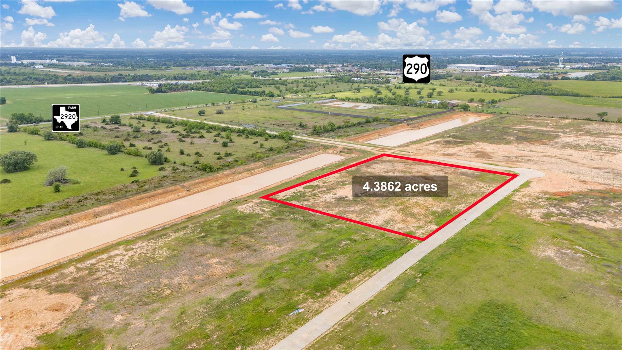 4.3862 Binford Rd/Business Park Road