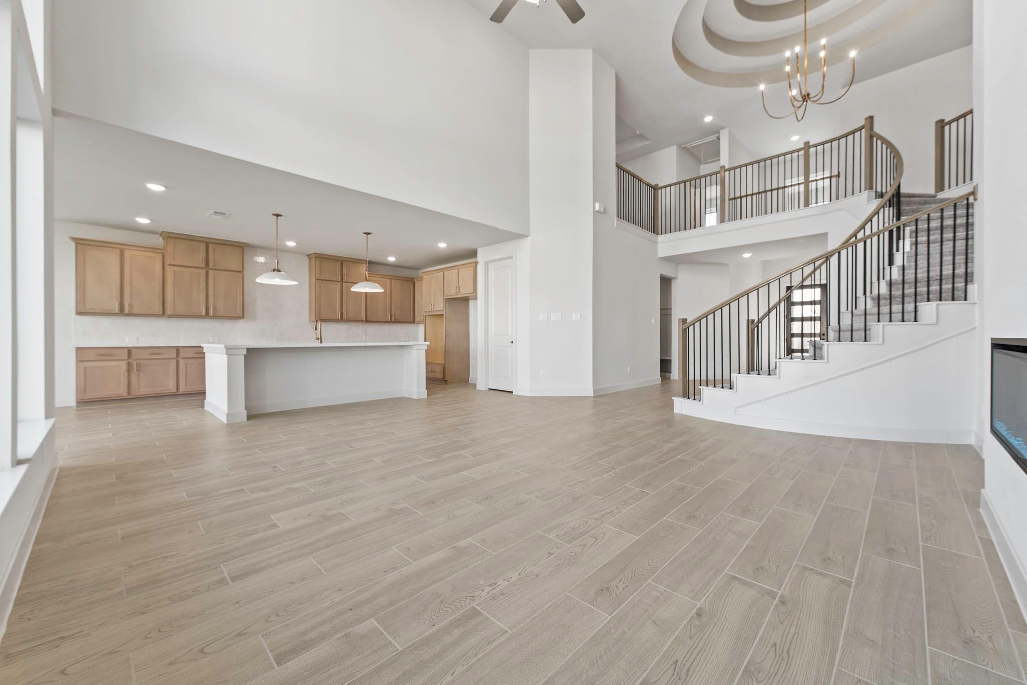 10618 Dina Yellow Drive