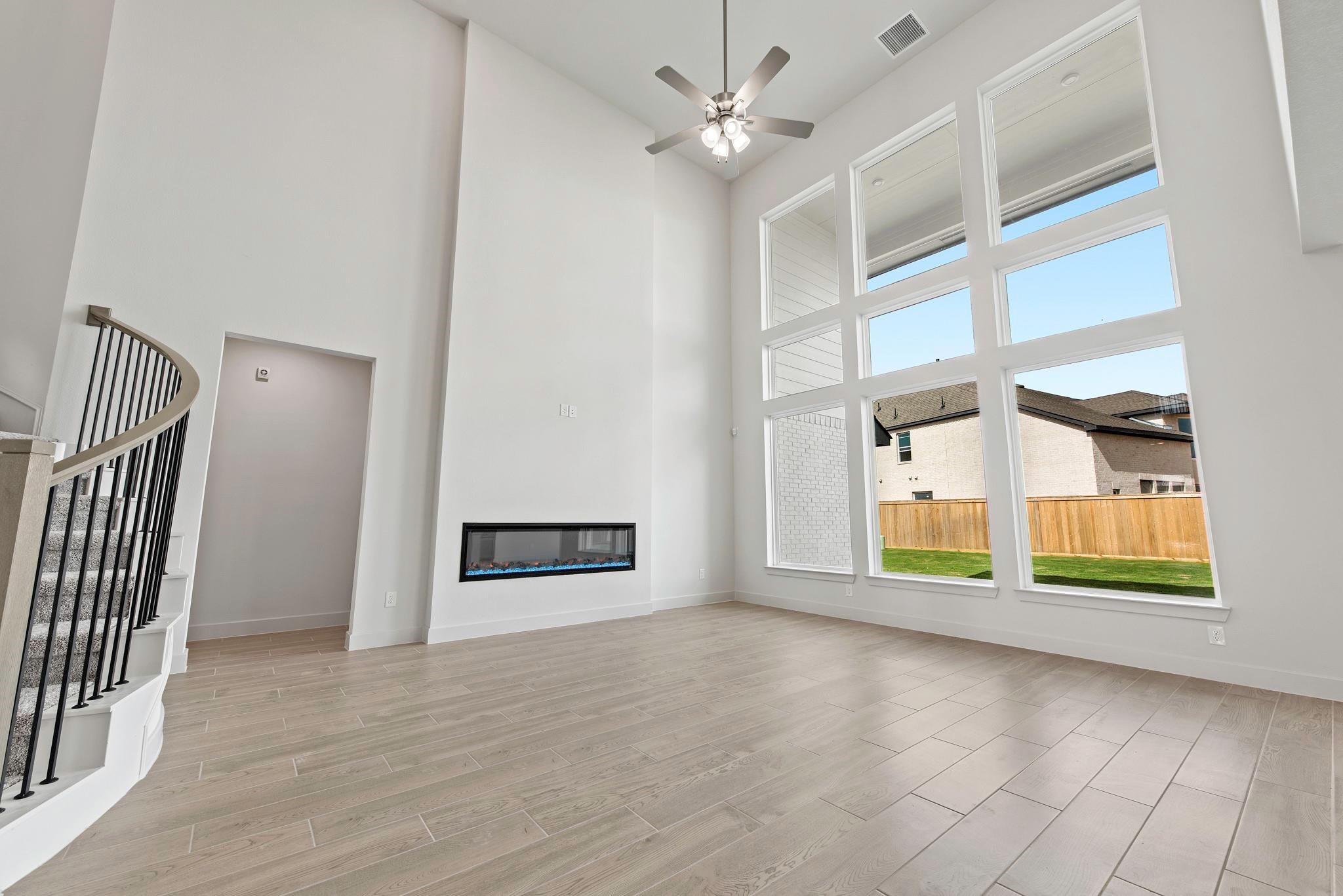10618 Dina Yellow Drive