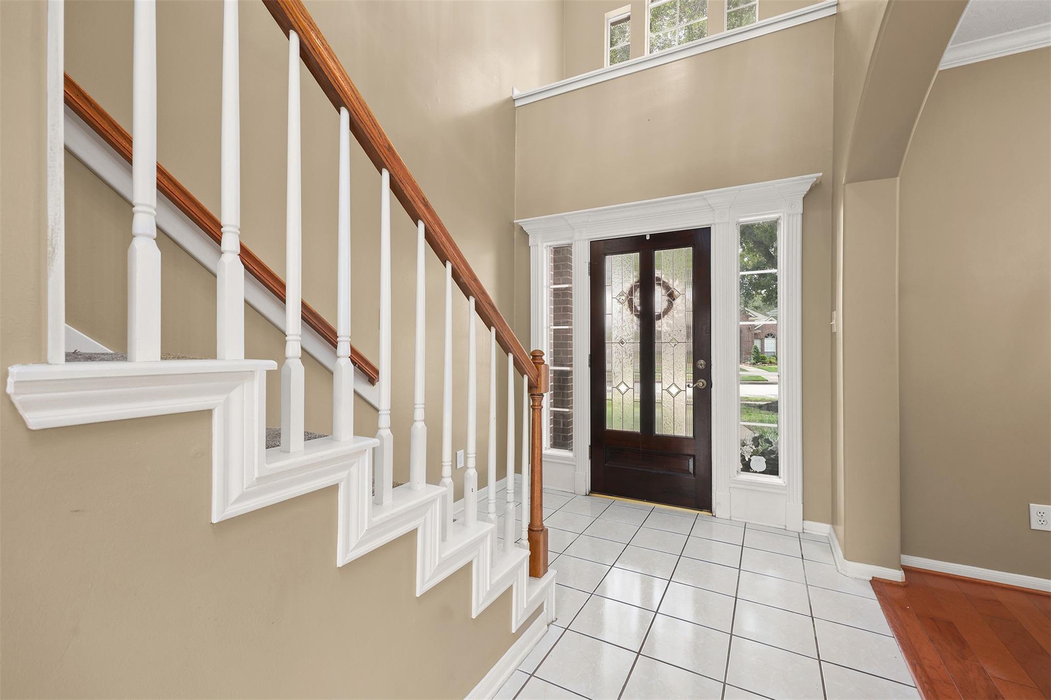4939 White Manor Drive