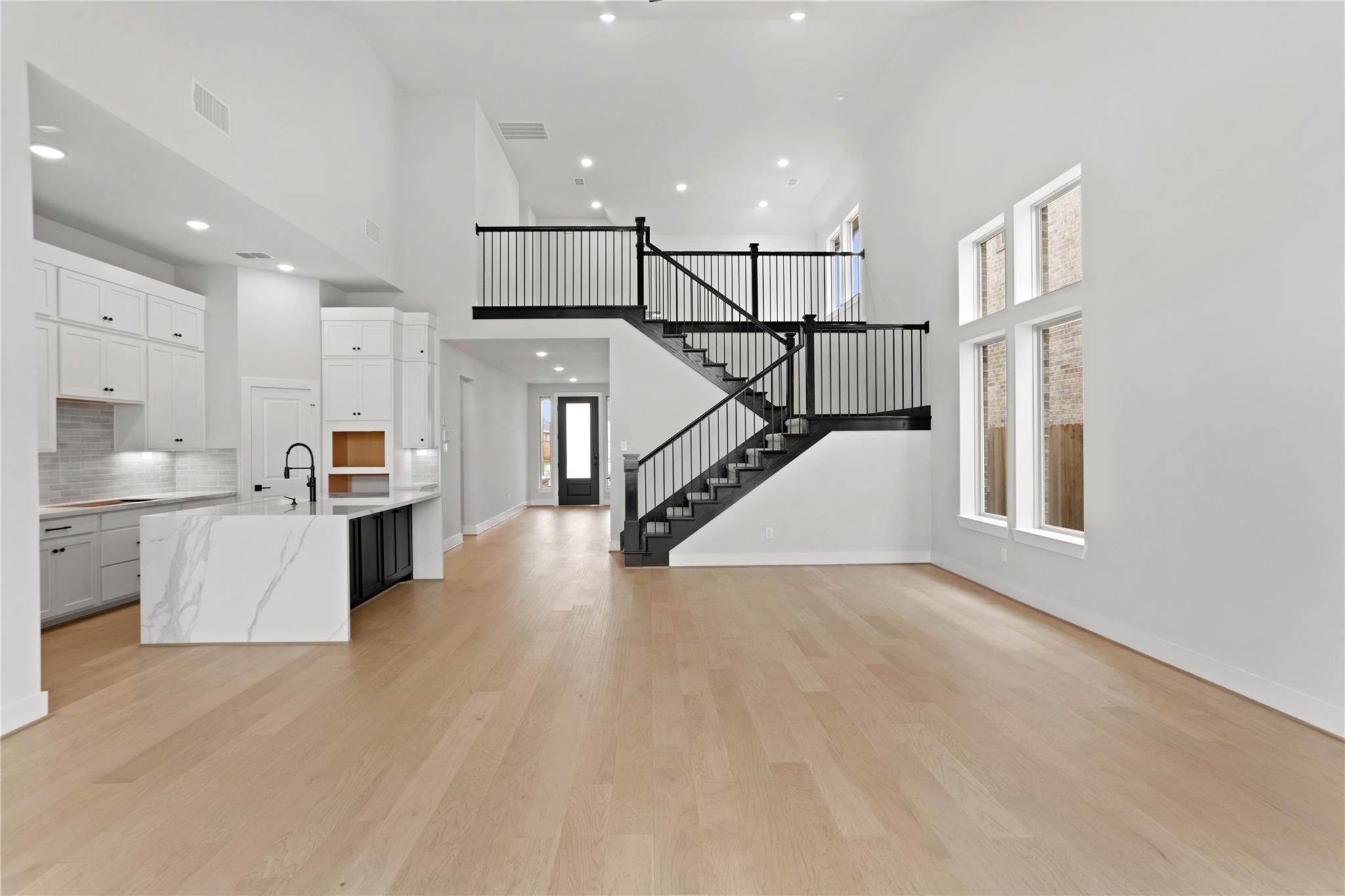 11419 Rocky Desert Hills Ln