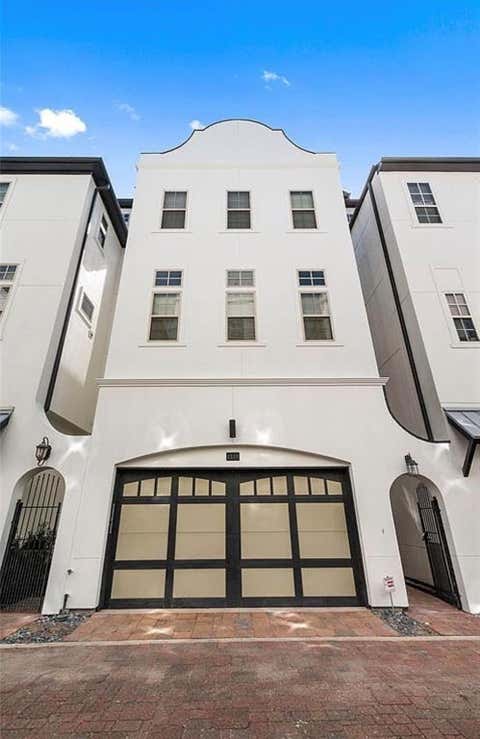Photo of 1131 W 21st Street, Houston, TX 77008 (MLS # 30030344)