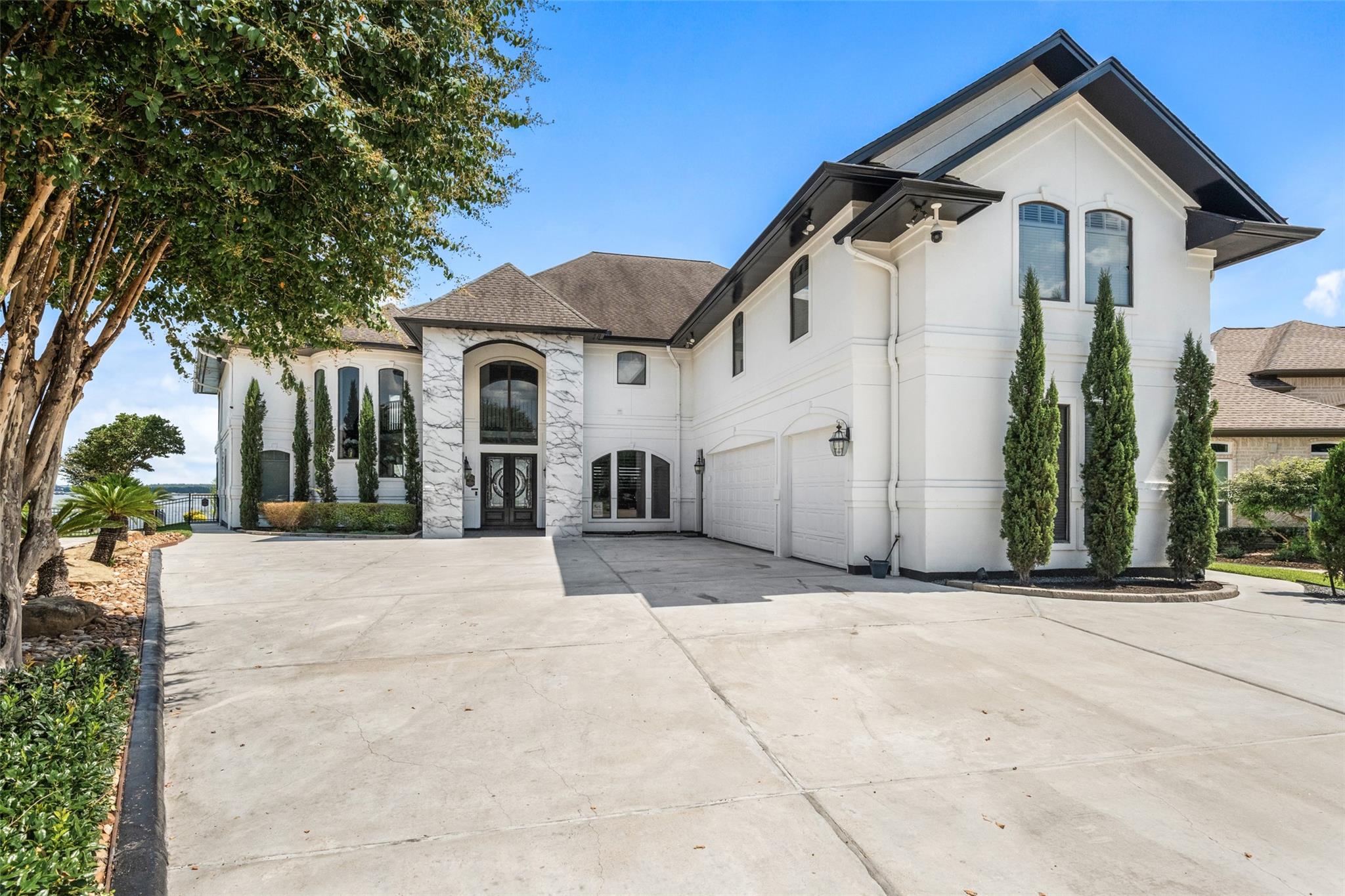 2500 Sand Shore Drive