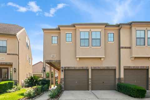 Photo of 2922 Royal Oaks Crest, Houston, TX 77082 (MLS # 33864090)
