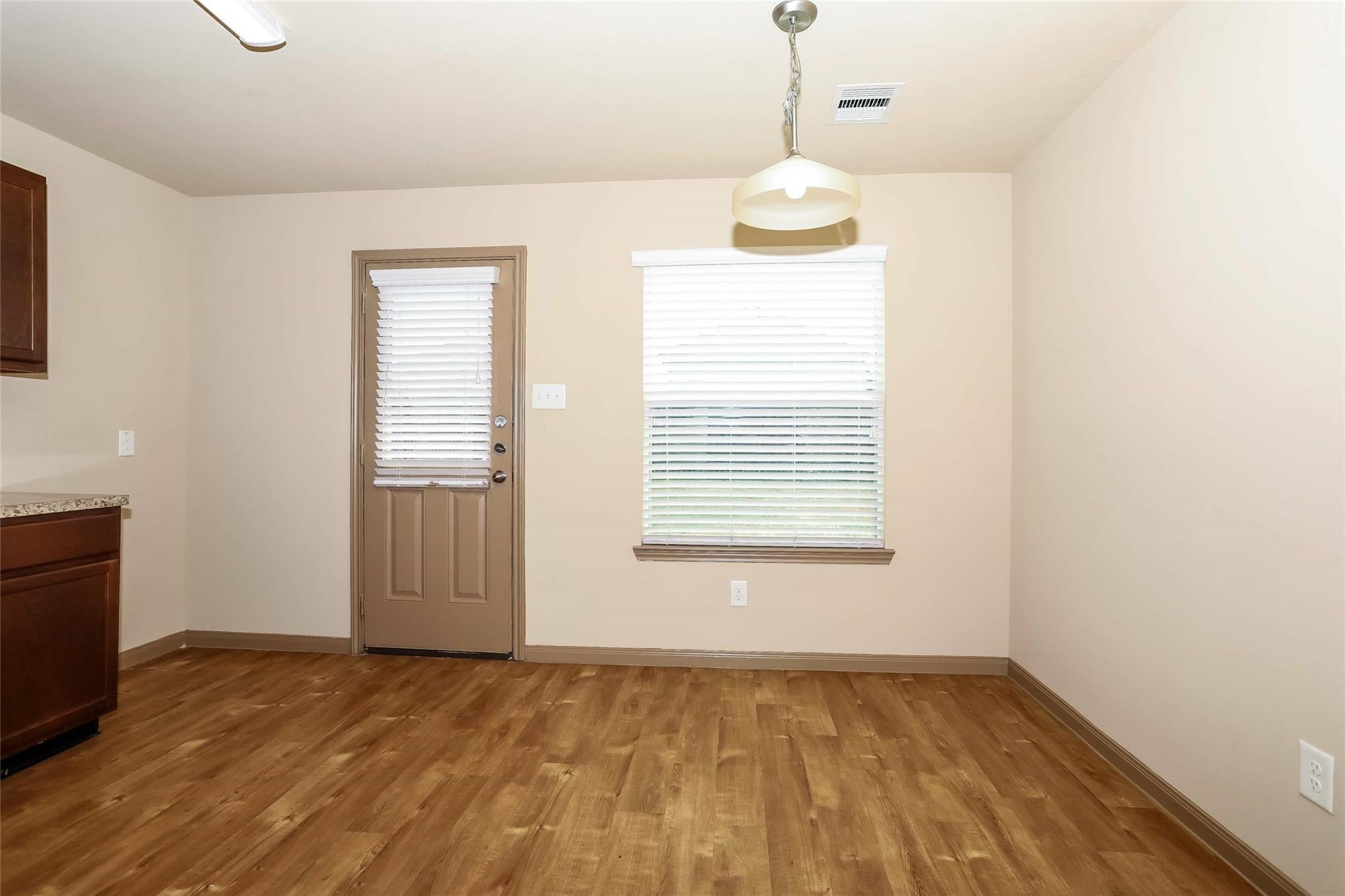 19014 Moynihan Drive