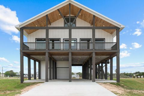 Photo of 809 W Taylor Avenue, Port O Connor, TX 77982 (MLS # 24329716)