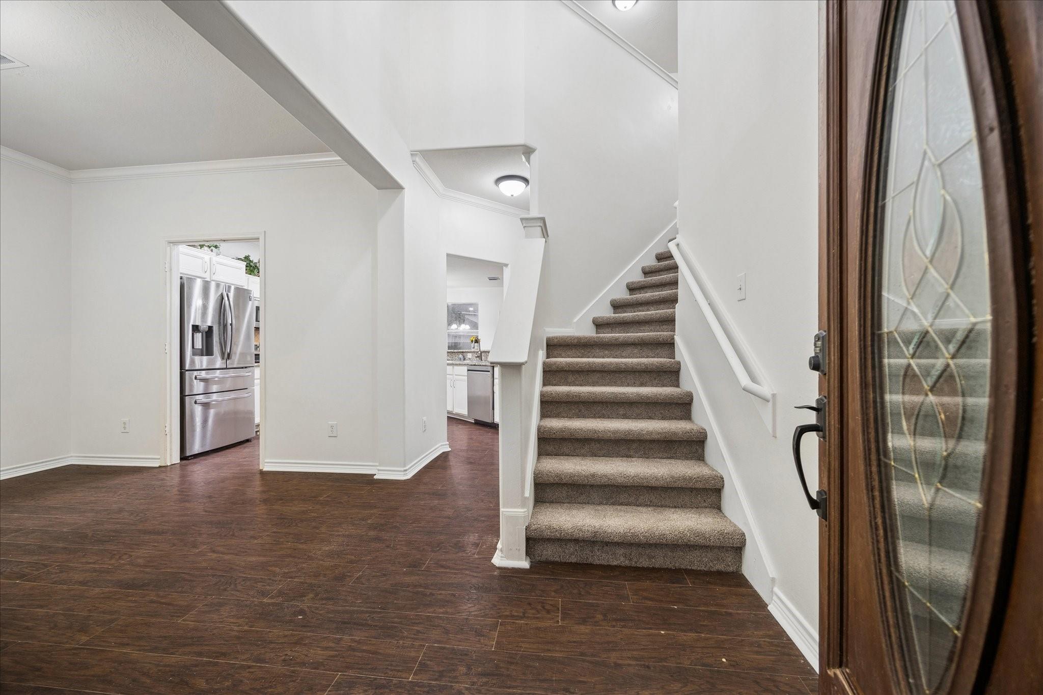 4110 Laurel Woods Circle