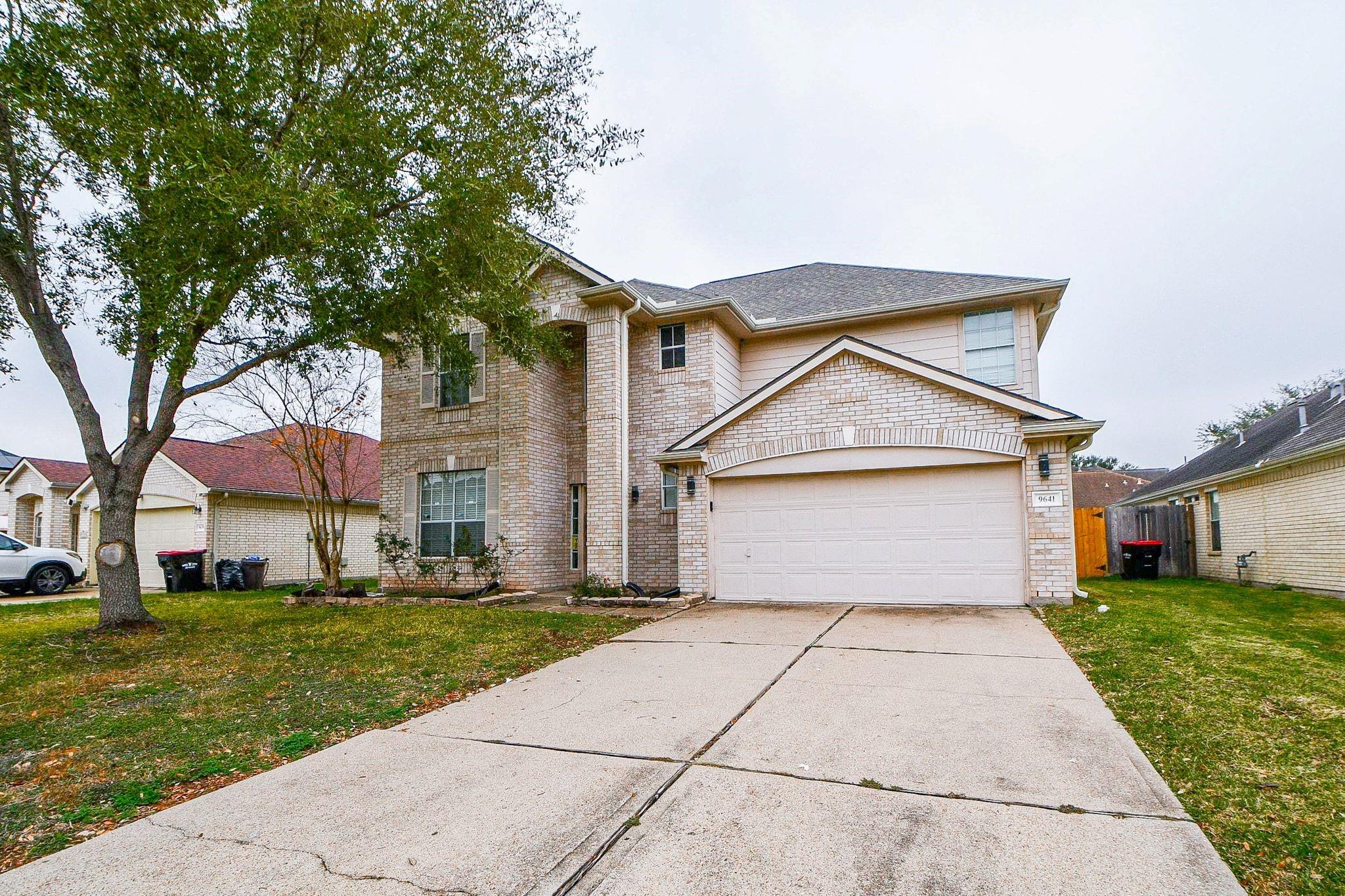 9641 Weldridge Drive