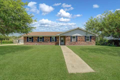 Photo of 827 Pickney Avenue, Port Bolivar, TX 77650 (MLS # 62417317)