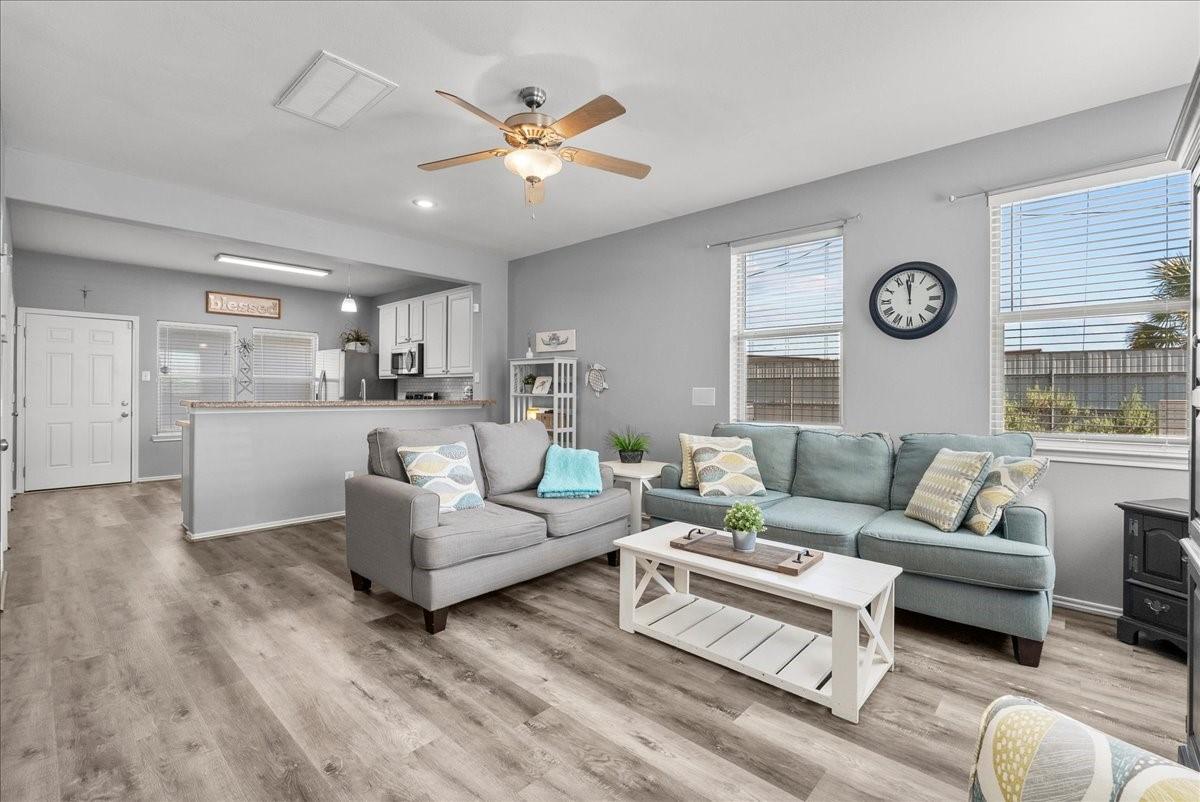 1937 Kemah Village Drive