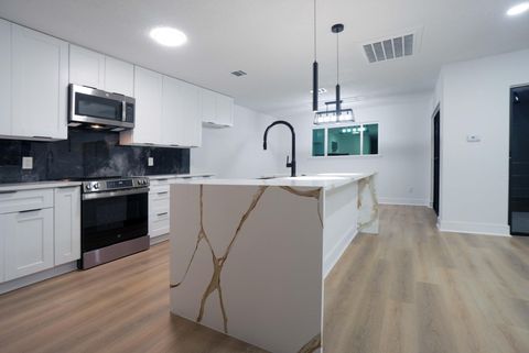 3510 Bellaire Boulevard Houston TX 77025