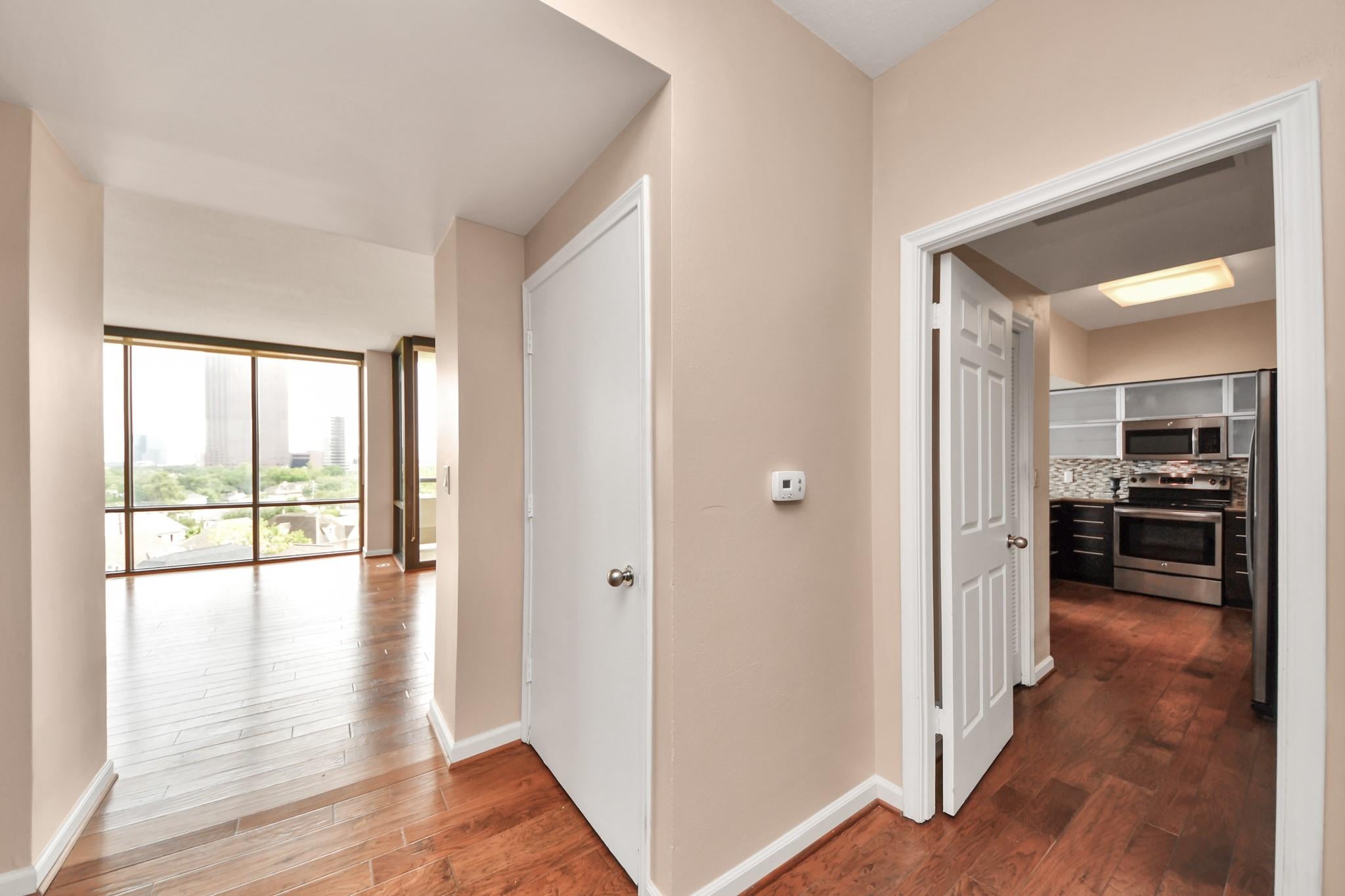 1111 Bering Drive 706