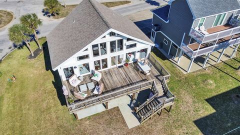 Photo of 13839 Pirates Beach Boulevard, Galveston, TX 77554 (MLS # 37703987)