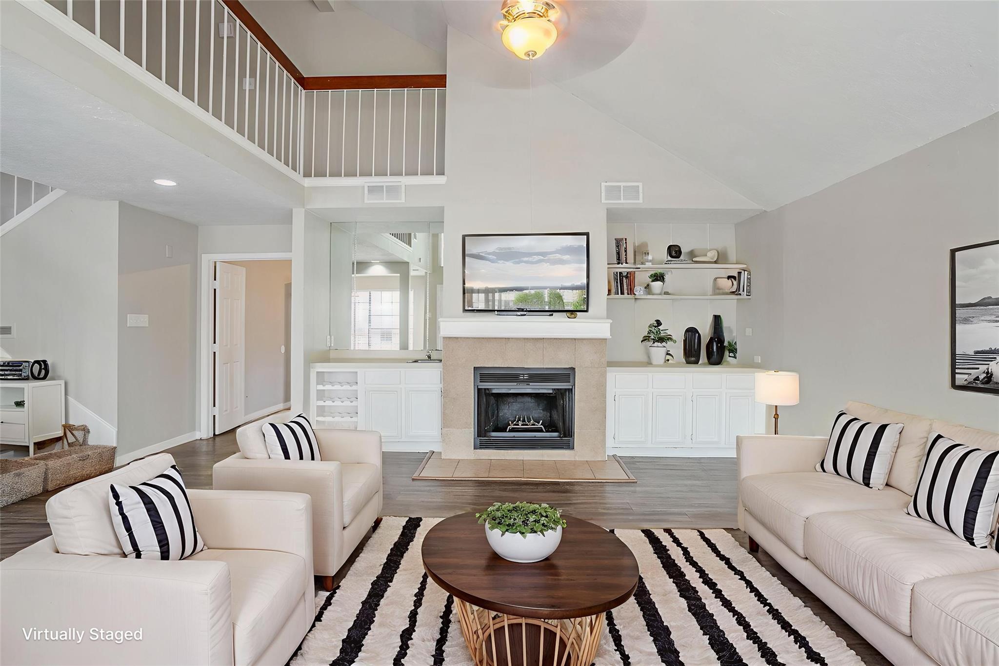 12710 Skyknoll Lane