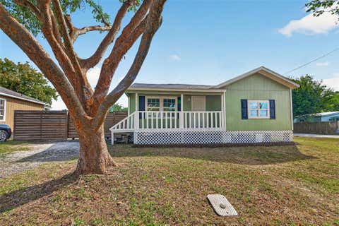 Photo of 4619 18th Street, Bacliff, TX 77518 (MLS # 23487077)