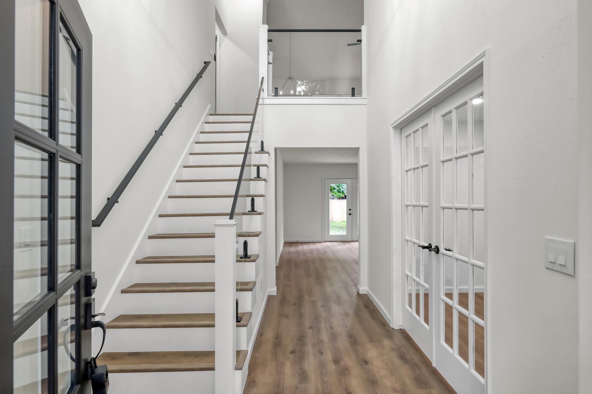 155 Rushwing Place