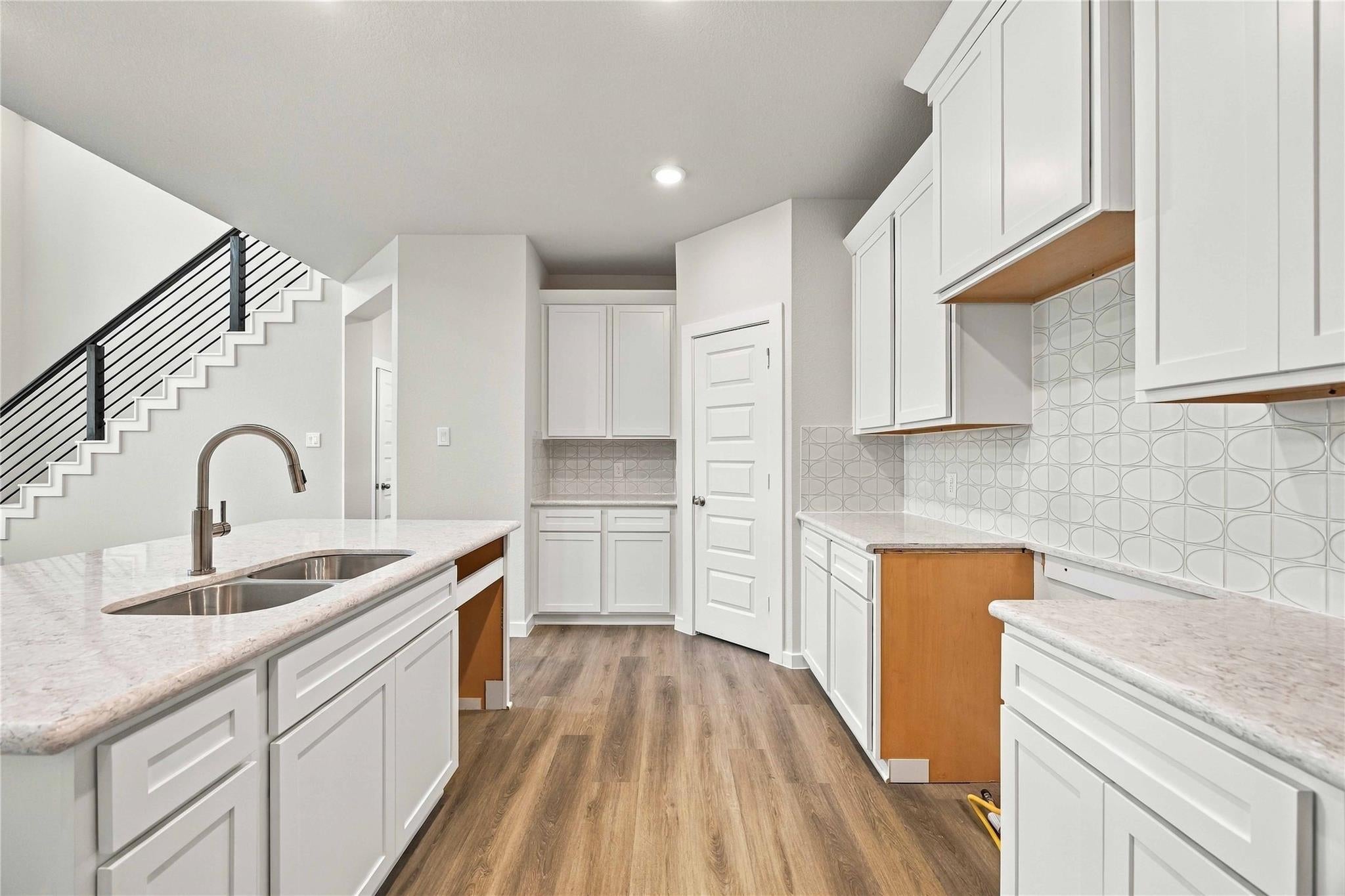 8014 Jim Bowie Court