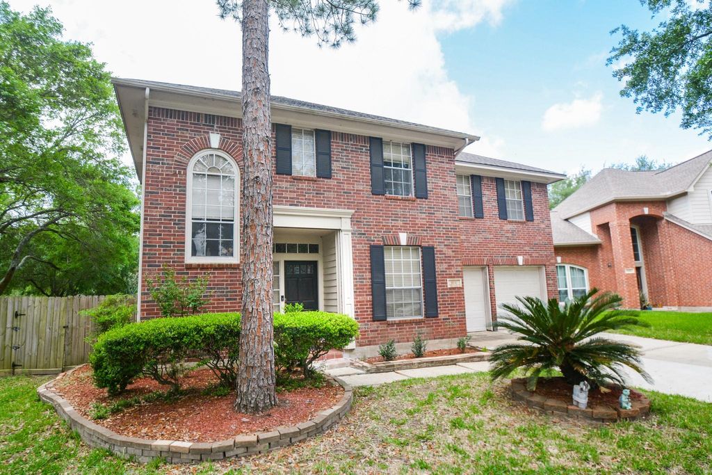 Photo of 1631 Almond Brook Lane, Houston, TX 77062 (MLS # 68420421)
