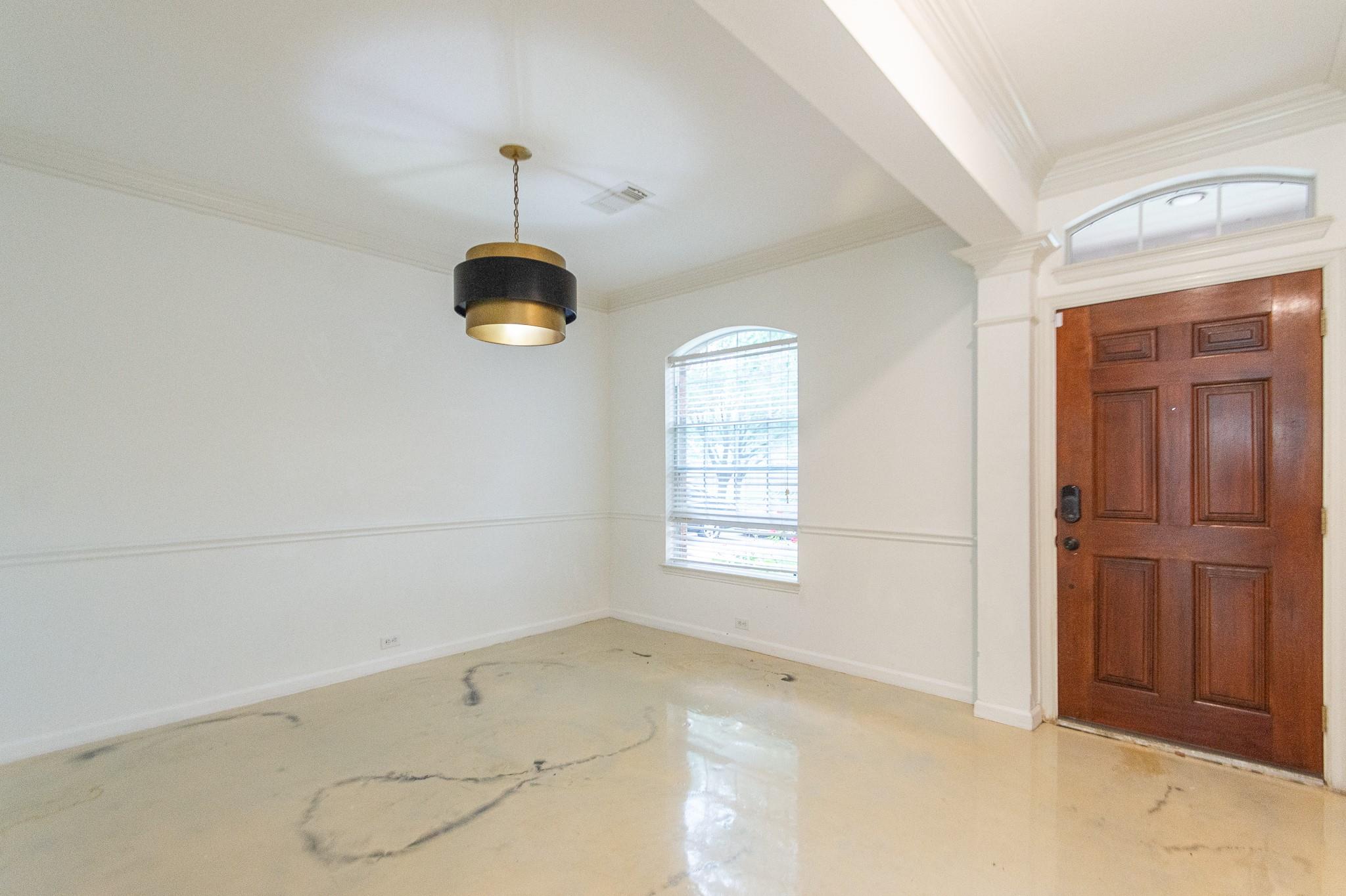 2403 Old River Lane