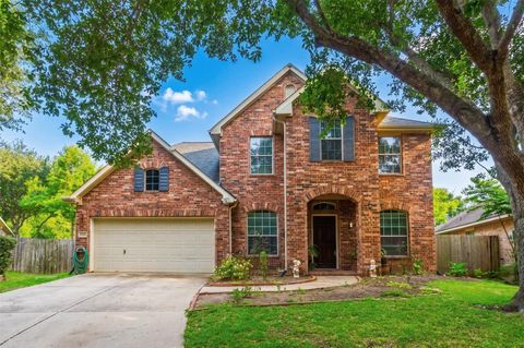 Photo of 2403 Old River Lane, Richmond, TX 77406 (MLS # 47610378)