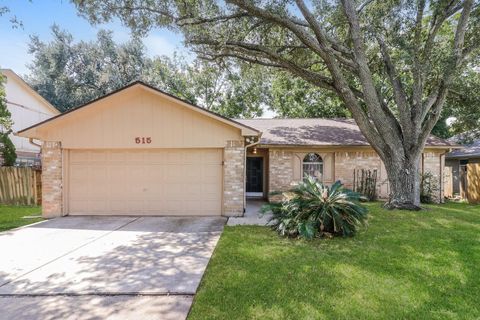 Photo of 515 Land Grant Drive, Richmond, TX 77406 (MLS # 26260185) Photo of 515 Land Grant Drive, Richmond, TX 77406 (MLS # 26260185)