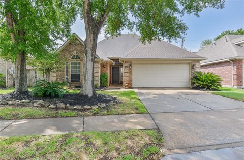 2529 Lakeside Landing Seabrook TX 77586