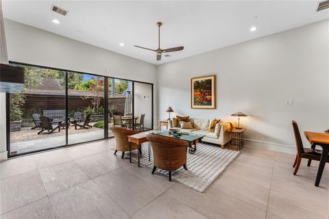 Tiny photo for 917 Peden Street, Houston, TX 77006 (MLS # 71213448)