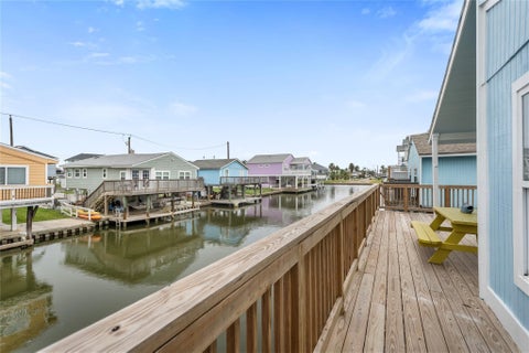 Photo of 16710 Montego Way, Jamaica Beach, TX 77554 (MLS # 76088680)