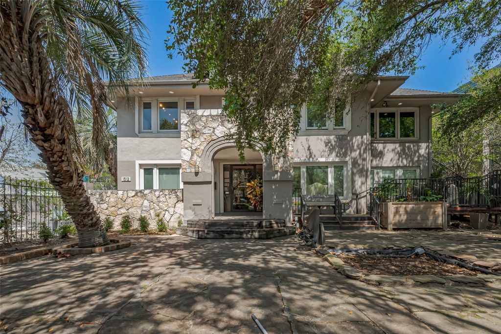 Photo of 1512 W Alabama Street, Houston, TX 77006 (MLS # 39489543)