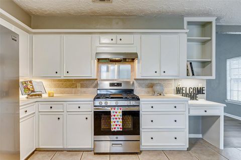 Photo of 31103 Alice Lane, Tomball, TX 77375 (MLS # 80889510)