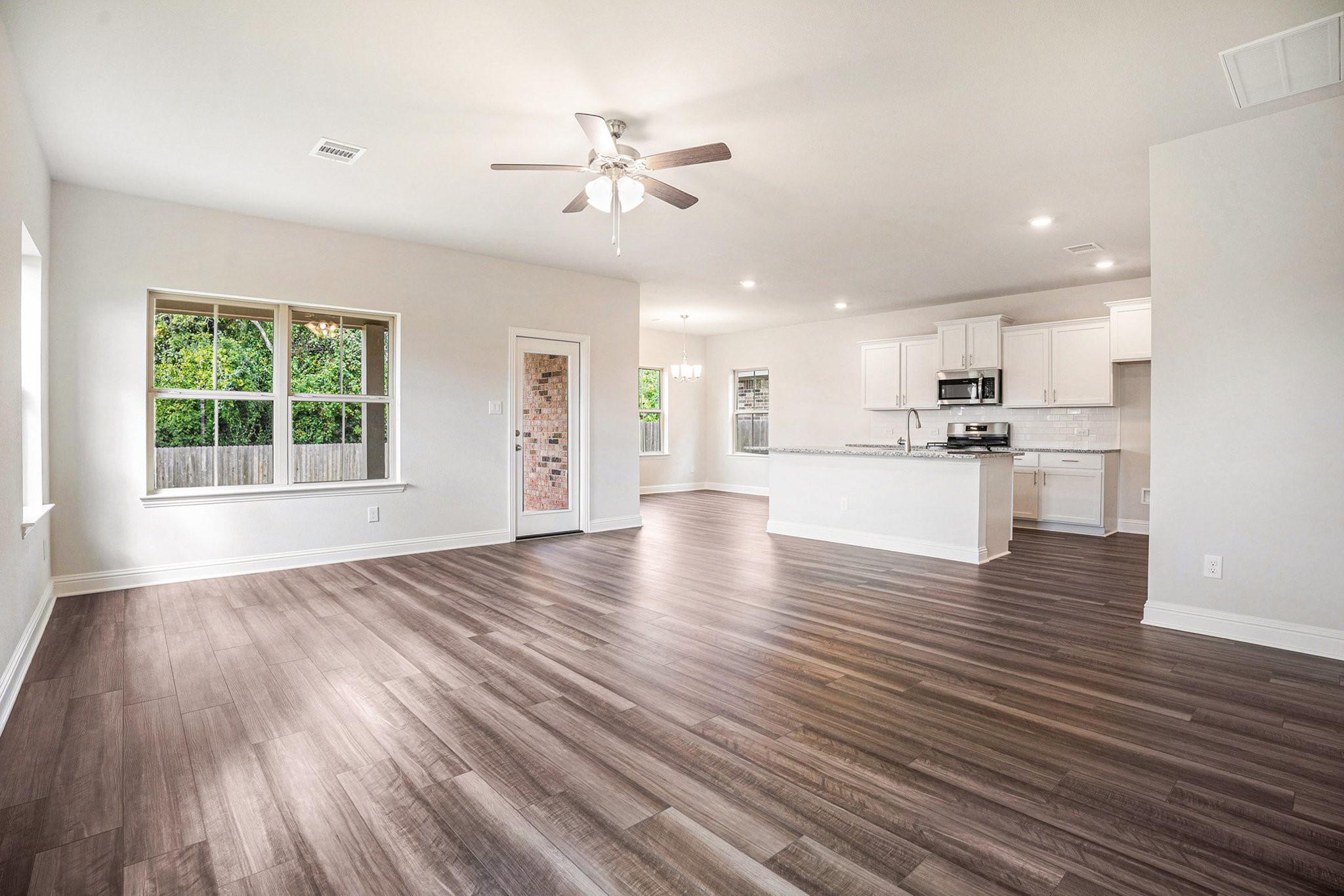 4334 W Bayou Maison Circle