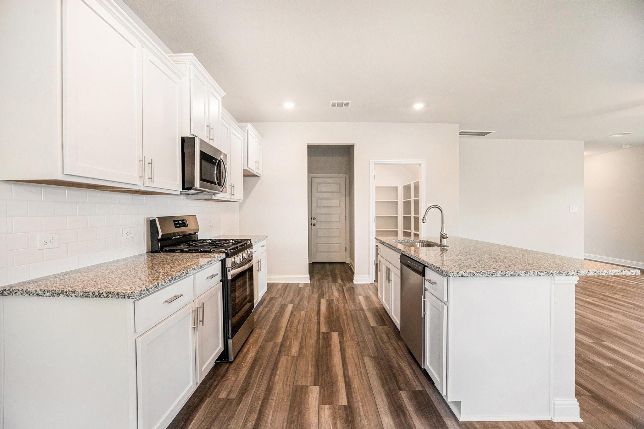 4334 W Bayou Maison Circle