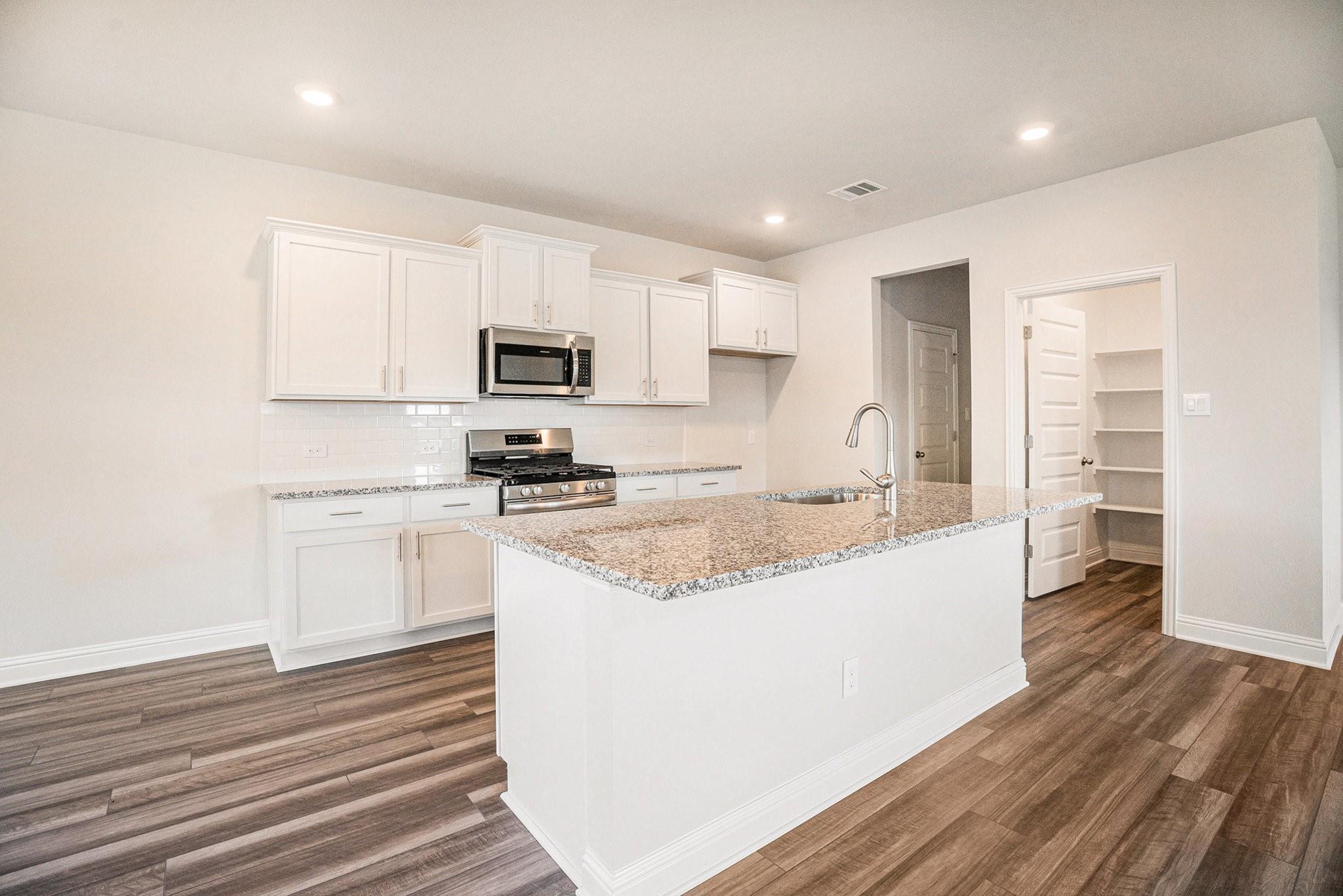 4334 W Bayou Maison Circle