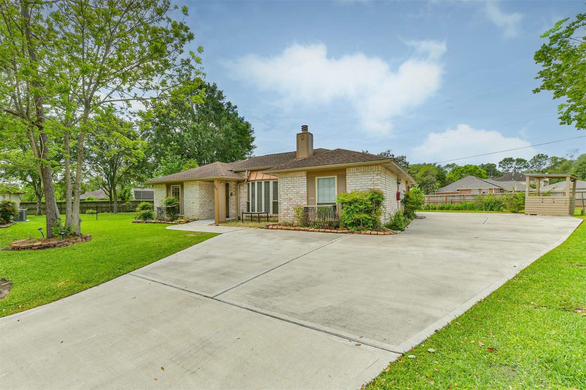 807 Stadium Circle