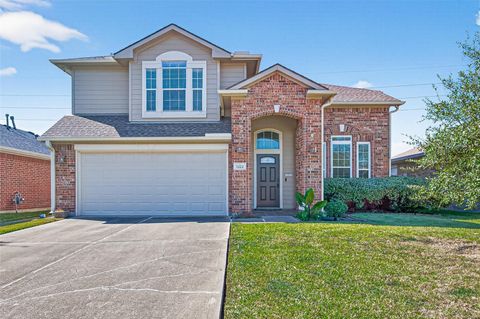 Photo of 7222 Autumn Bluff Lane, Richmond, TX 77407 (MLS # 70944673)