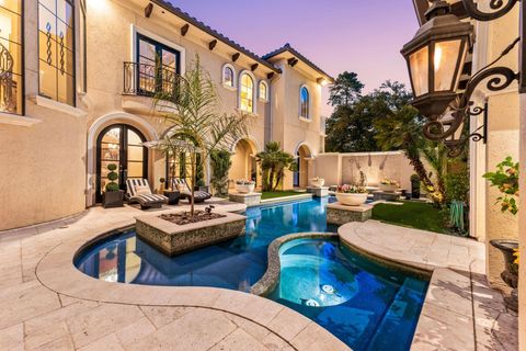 Photo of 7719 Betty Jane Lane, Houston, TX 77055 (MLS # 55027417)