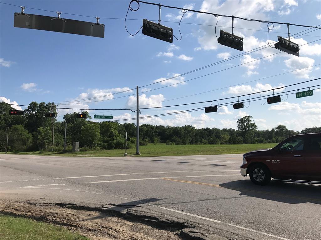 2305 Lone Star Parkway