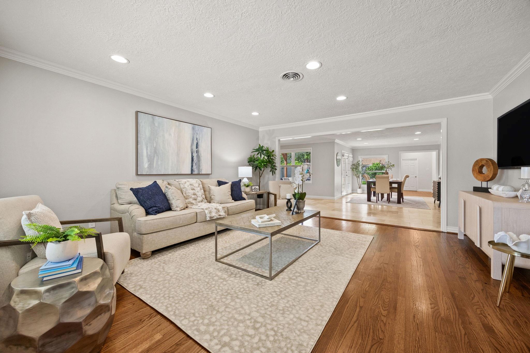 6546 Lindyann Lane