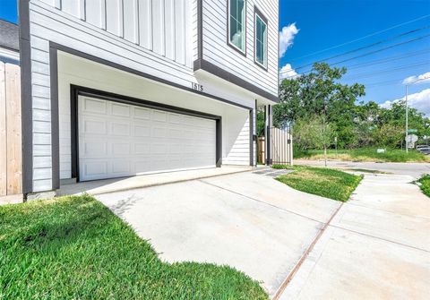 Tiny photo for 1515 Euel Street, Houston, TX 77009 (MLS # 68407533)