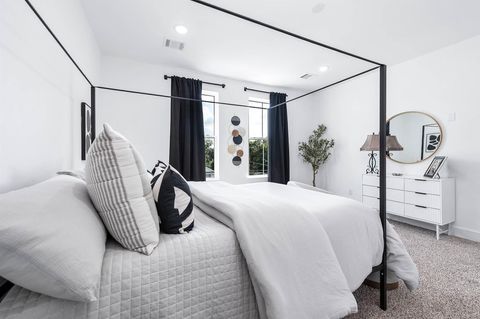 Tiny photo for 1515 Euel Street, Houston, TX 77009 (MLS # 68407533)