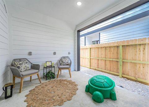 Tiny photo for 1515 Euel Street, Houston, TX 77009 (MLS # 68407533)