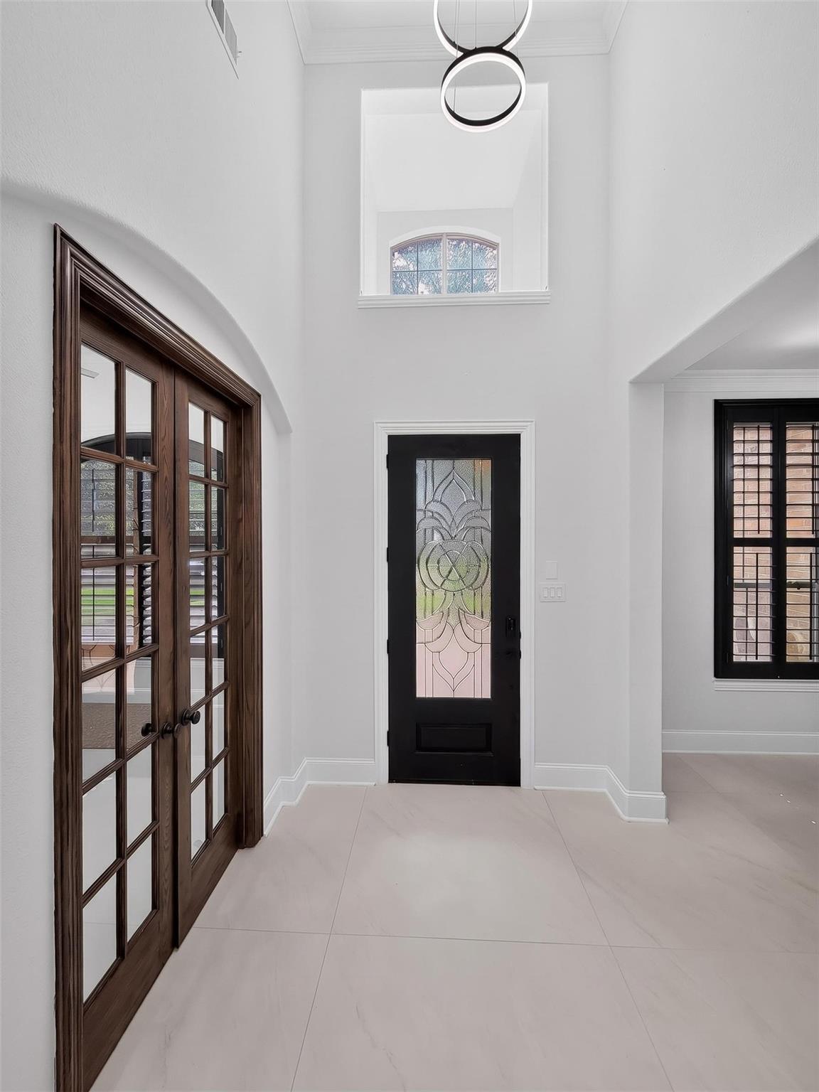 6911 Gossamer Lane