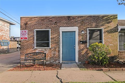 Photo of 211 W F Street #211, La Porte, TX 77571 (MLS # 11758249)