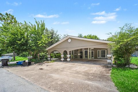 Photo of 104 Virginia Street, South Houston, TX 77587 (MLS # 72113524)