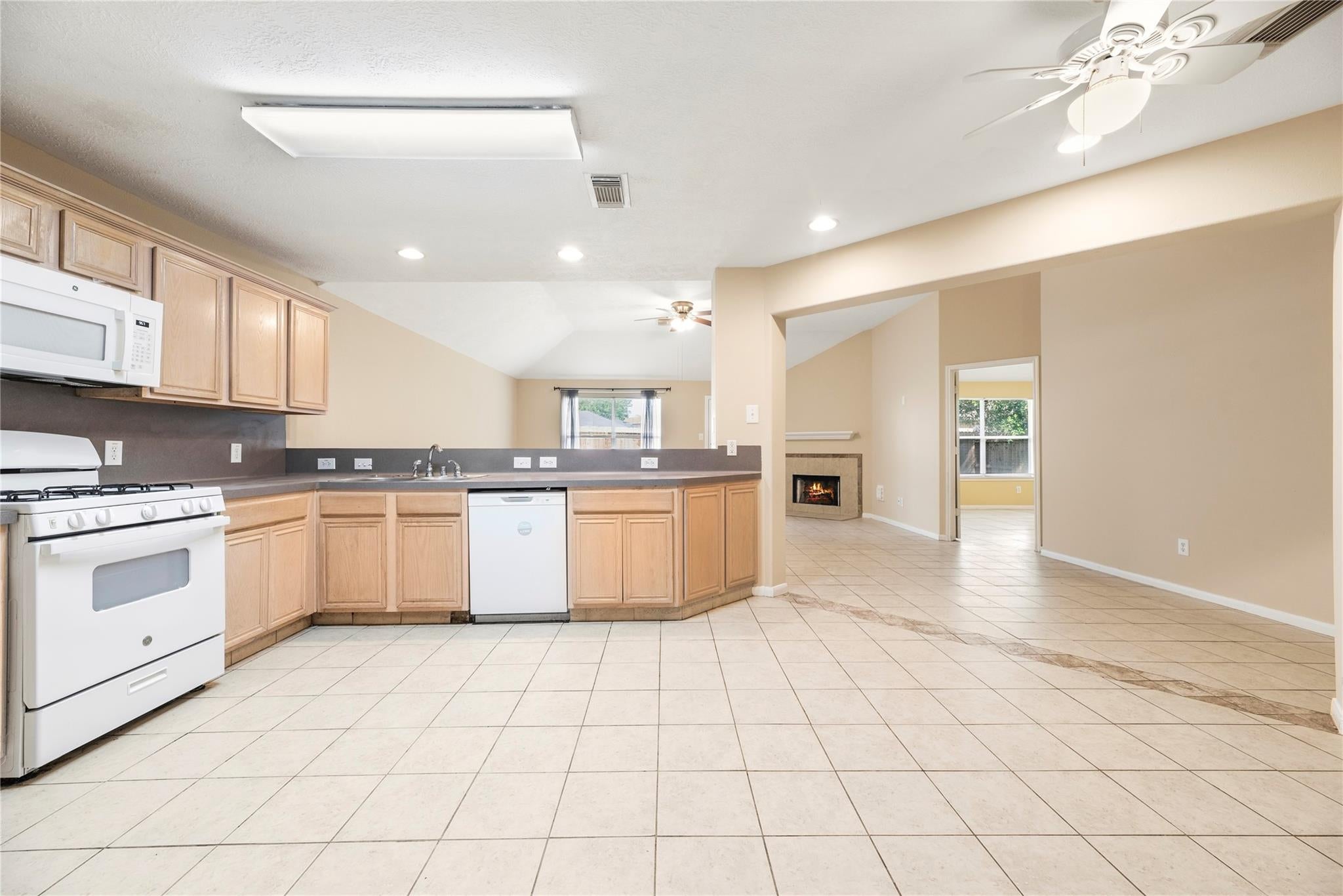 6611 Stonefort Court