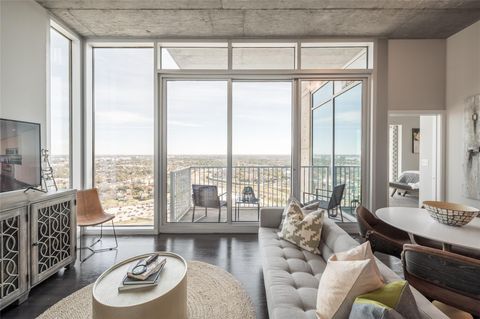 Photo of 5927 Almeda Road #21905, Houston, TX 77004 (MLS # 74054107)