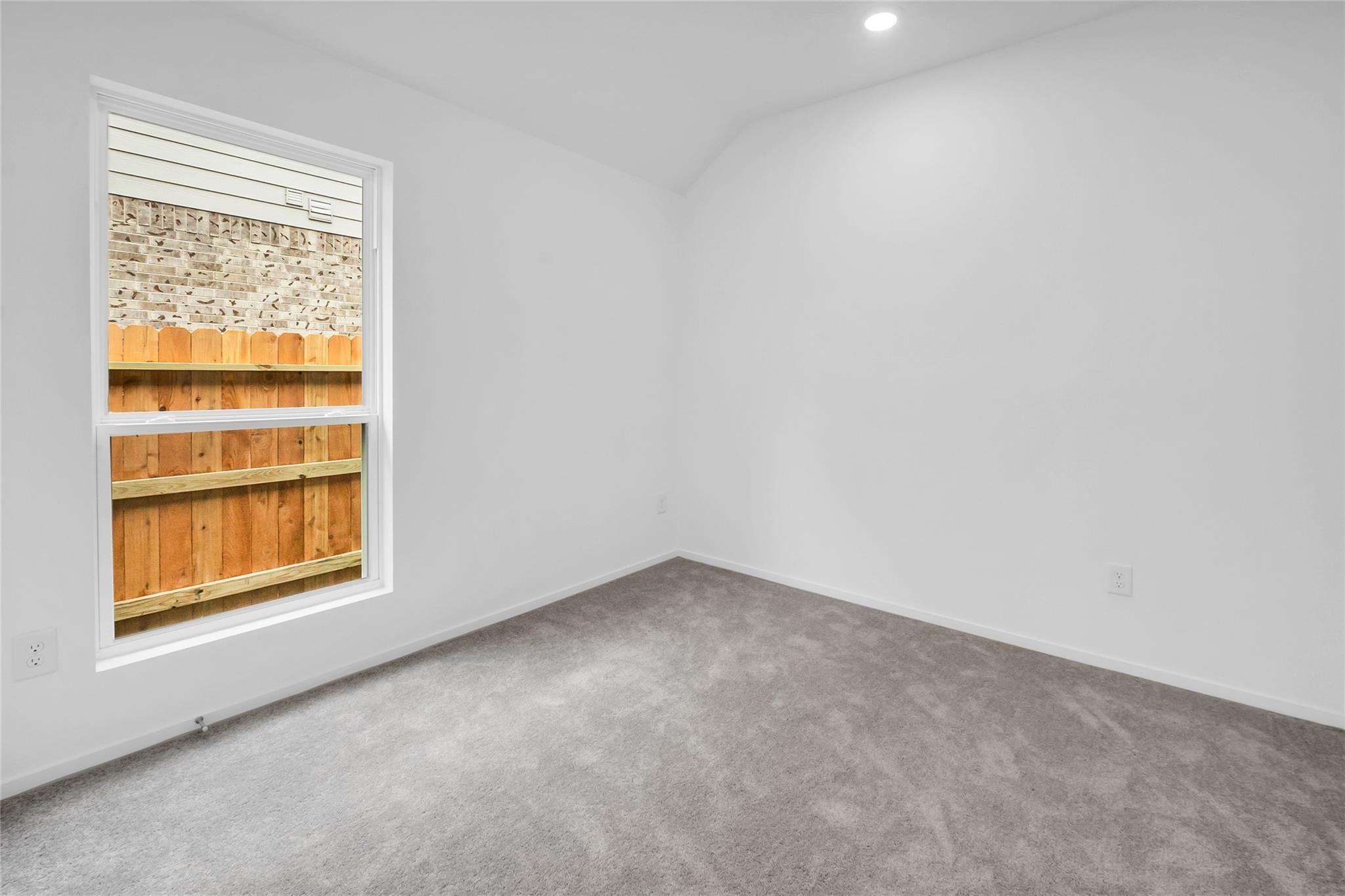 2820 Ravine Bluffs Court