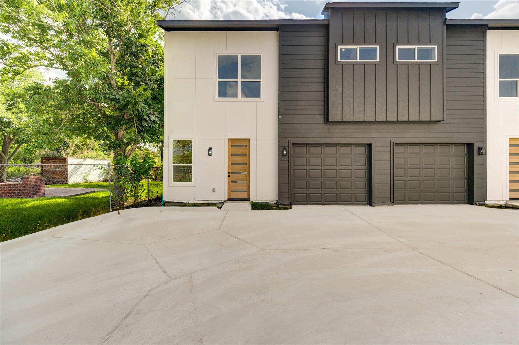 9005 Noel Street A and B